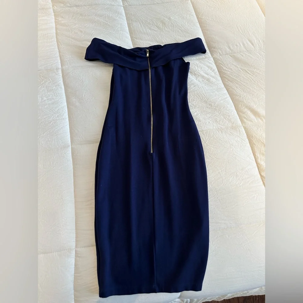 Koom Service Off the Shoulder Dress - Picture 5 of 7